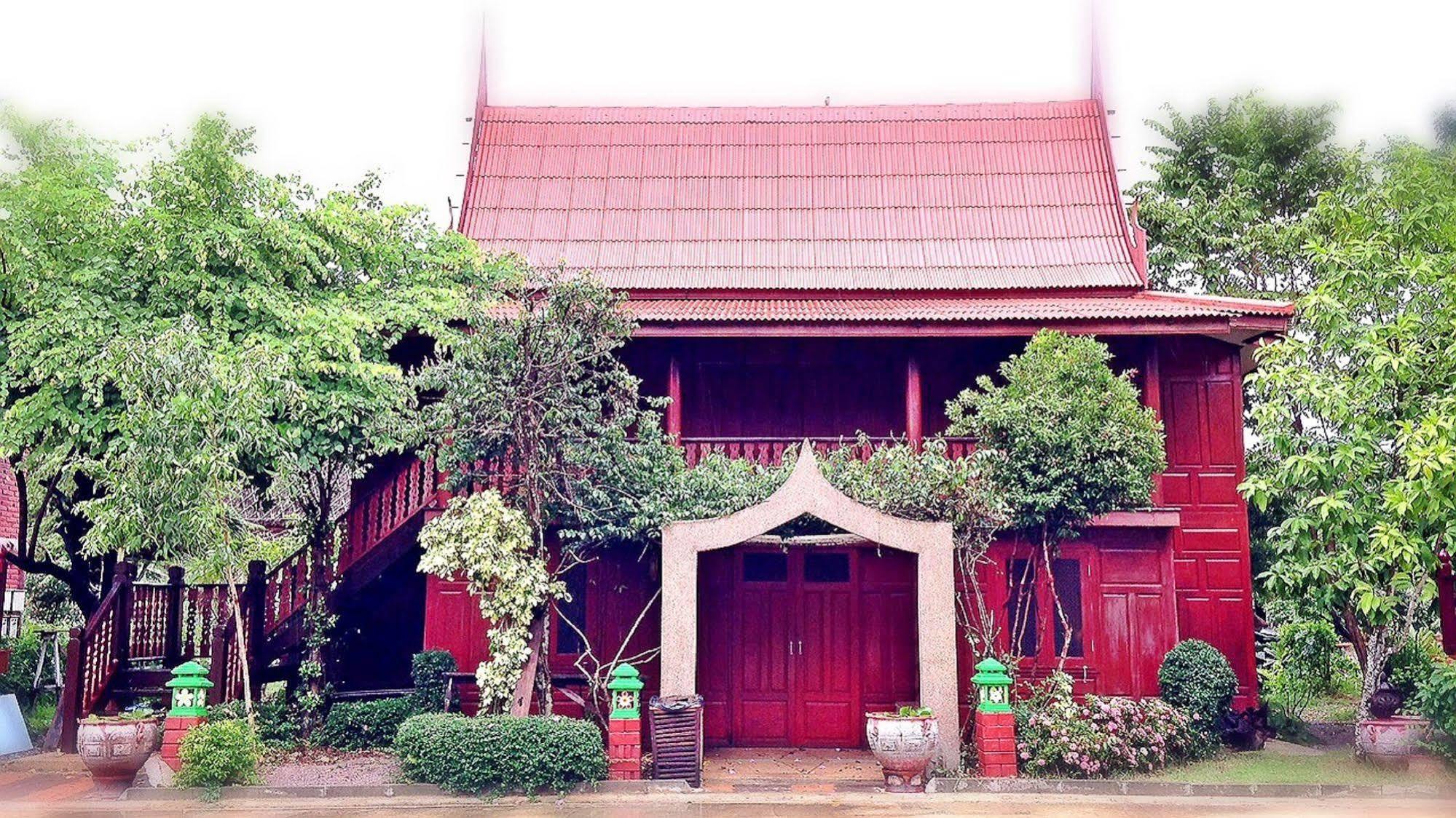 Jaroenrat Resort Samut Songkhram Exteriör bild